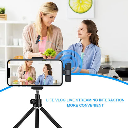 Mini Portable Wireless Lavalier Microphone for iPhone and Android - Ideal for Mobile Phone Interviews, Recording, Live Vlogs, Broadcasting, and Gaming.